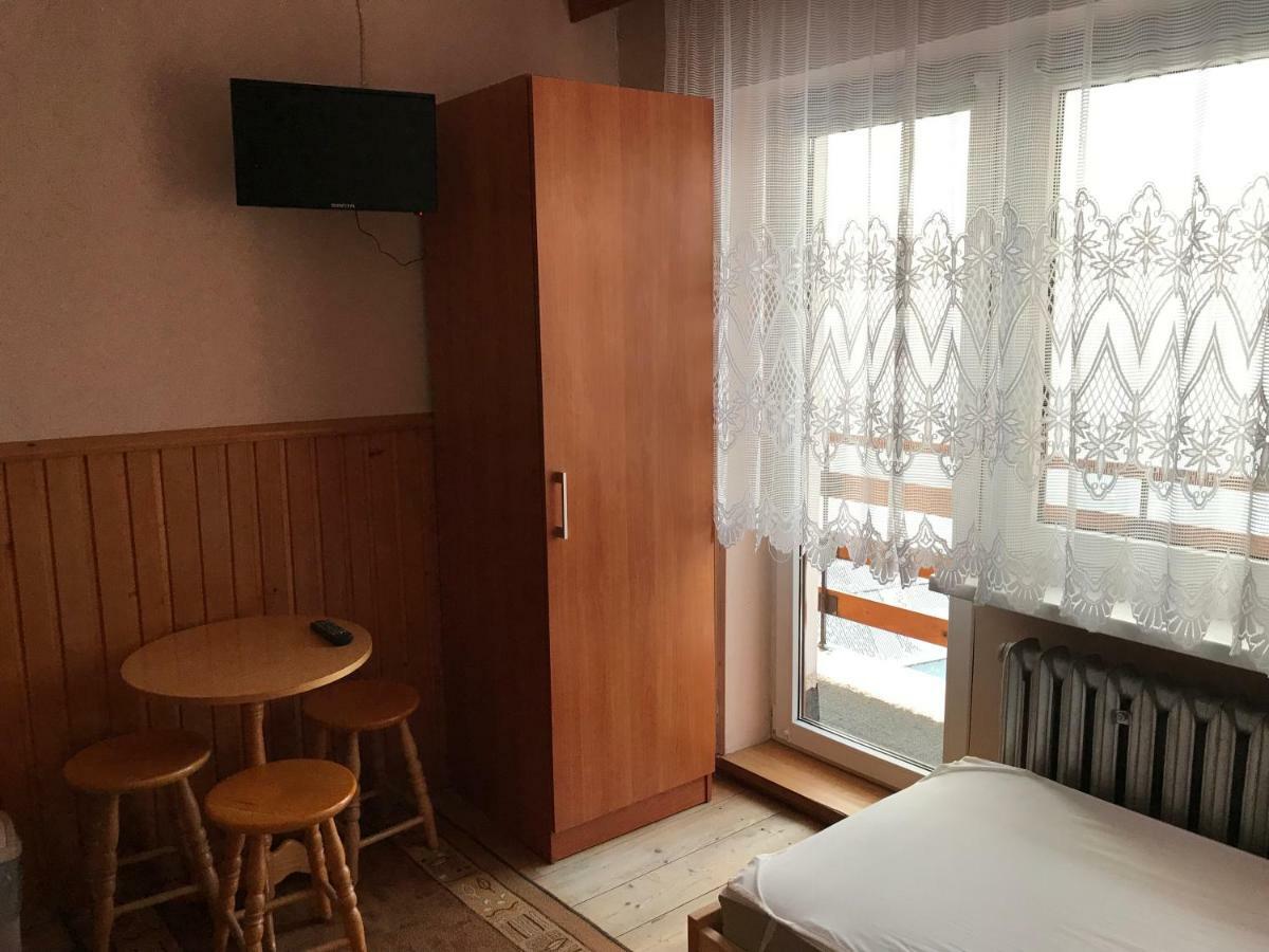 Pokoje Goscinne Bukowina Tatrzańska Dış mekan fotoğraf